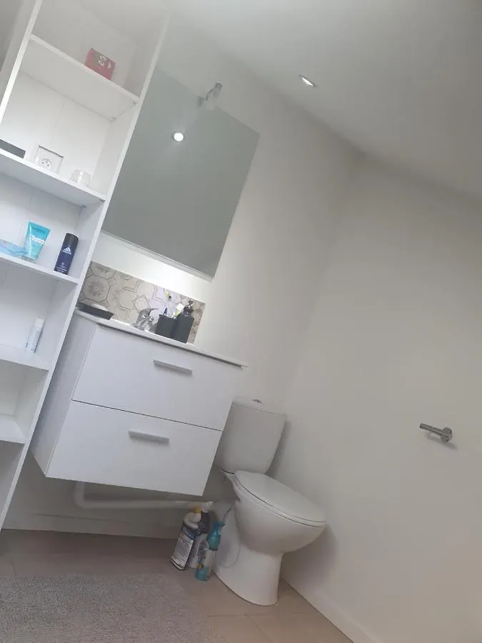 Appartement JoliT3 avec Clim NETFLIX et PRIME à Givors